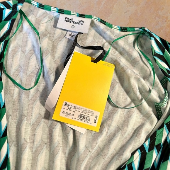 NWT Diane von Furstenberg for Target Long Sleeve Midi Geo Print Wrap Dress XS - Picture 5 of 16